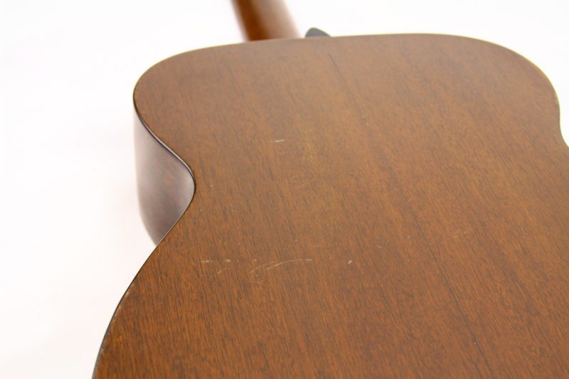 Martin 00-18 1941 back + sides