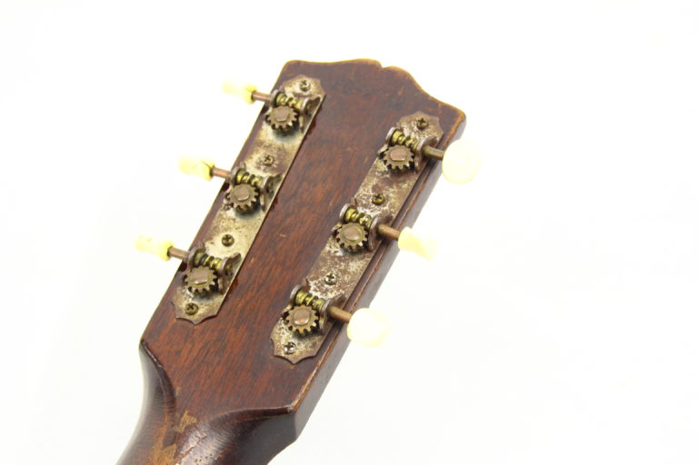 Gibson J-35 1939 back head